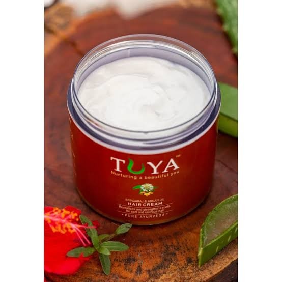 The Magic of Bhringaraj and Argan Oil Hair Cream: Nature’s Remedy for Gorgeous Hair