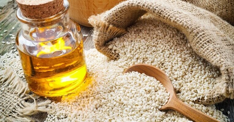 The Power of Sesame, Mustard & Almond Oils: Winter Body Care Rituals