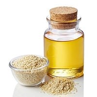 The Benefits and Uses of Chandanathi Body Coolant Oil